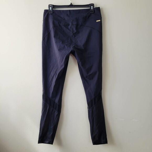 ALALA Heroine Tight in Black - Picture 6 of 9